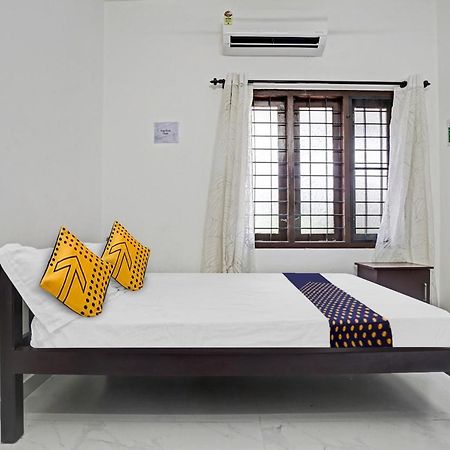 Spot On Blissful Villa Kochi Ngoại thất bức ảnh
